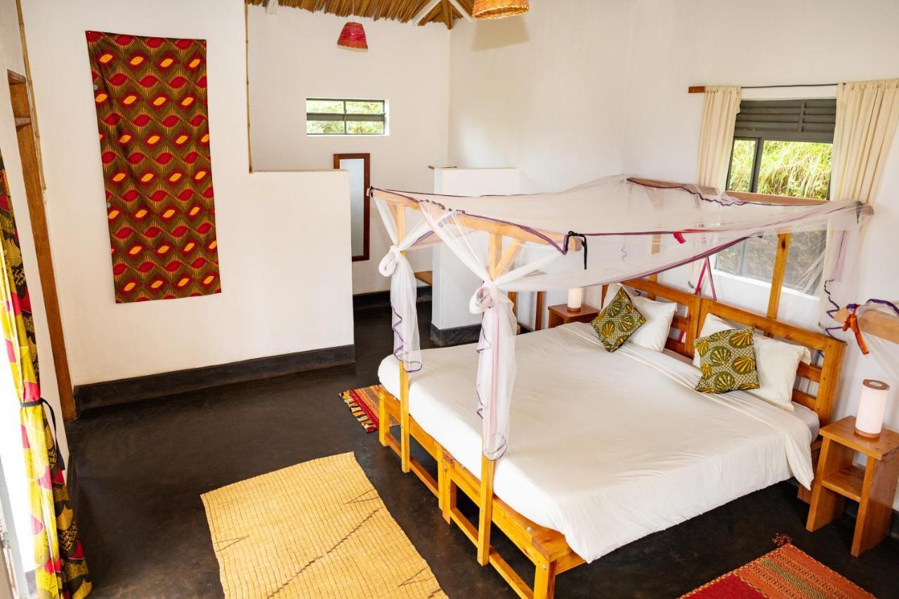 Isunga Lodge Kibale National Park Exterior foto